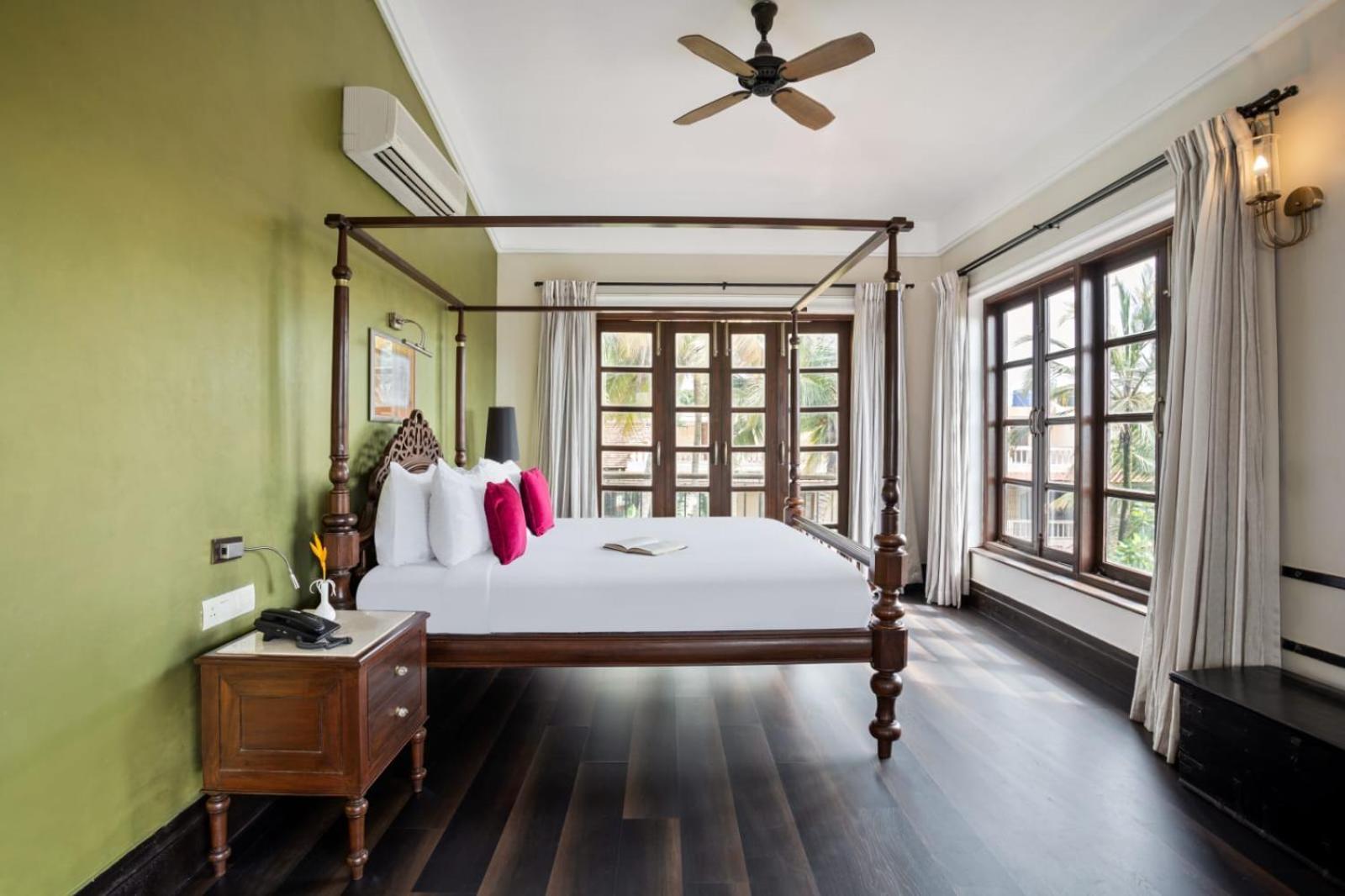 Sol De Goa Hotel Nerul  Buitenkant foto